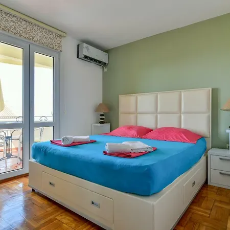 Lux Apartman Sofia 斯韦蒂·斯特凡 外观 照片